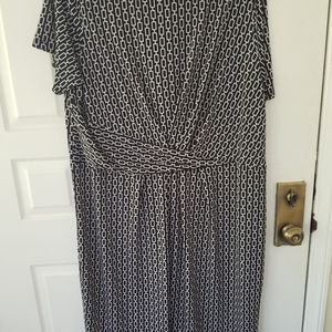 ROZ&ALI midi dress Women's size 2X black/white short sleeve geometric design
